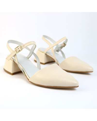 Босоніжки з бежевої шкіри Арт. 457-11/4057Ок