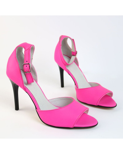 Рожеві шкіряні босоніжки Арт. 95-11/35