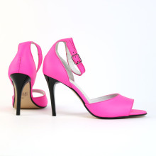 Рожеві шкіряні босоніжки Арт. 95-11/35