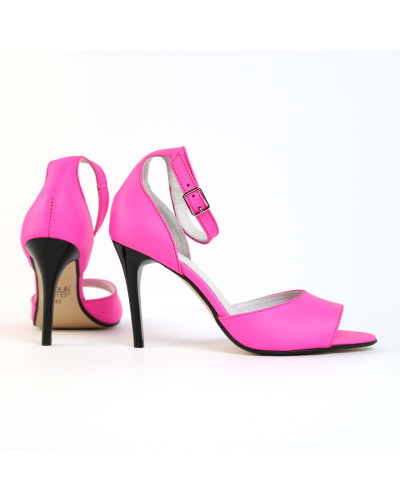 Рожеві шкіряні босоніжки Арт. 95-11/35