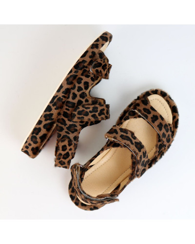 Леопардові сандалі