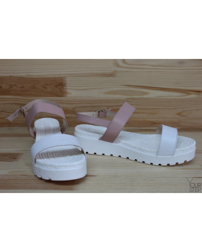 Босоножки из кожи цветы пудры Арт. 10-10/019