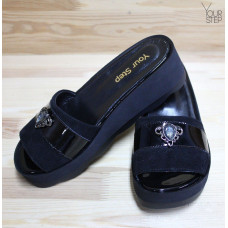 Шльопанці чорного кольору Арт. 228-1-3323