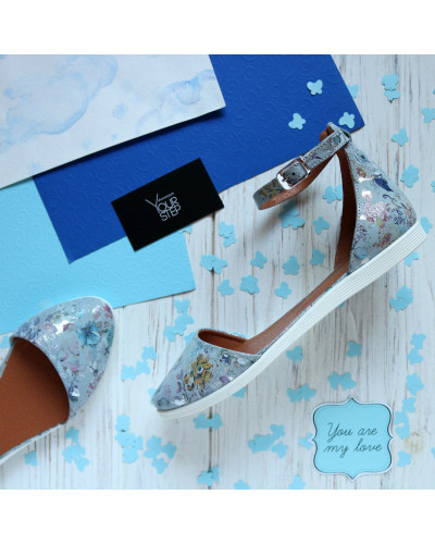 Босоножки из серого нубука с принтом под цветы на белой подошве Арт. 01-2VG