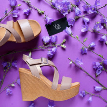 Босоножки на танкетке из бежевой кожи Арт.: 716-3