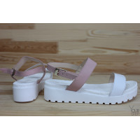 Босоножки из кожи цветы пудры Арт. 10-10/019