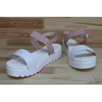 Босоножки из кожи цветы пудры Арт. 10-10/019