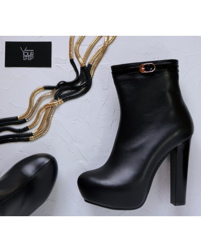 Ботильоны из черной кожи с декоративным ремешком Арт. 951-1R