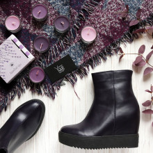 Ботинки на скрытой танкетке из кожи цвета баклажан Арт. R-1