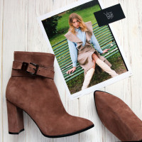 Ботинки на устойчивом каблуке цвета капучино с ремешком Арт. 35-10/44Ок-53738