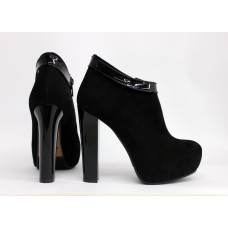 Ботильоны из черного велюра с лаковым ремешком Арт. 951-3