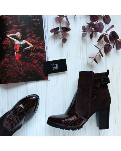 Ботинки на устойчивом каблуке из бордовой замши с напылением с лаковым носком Арт. 805-1