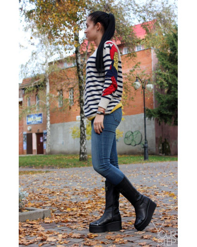 Полусапоги из черной кожи с лаковым носом на высокой подошве Арт. 235-3