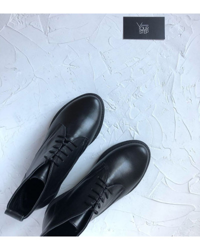 Черевики із чорної шкіри Арт. 12-20(Sn4)