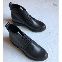 Черевики із чорної шкіри Арт. 12-20(Sn4)