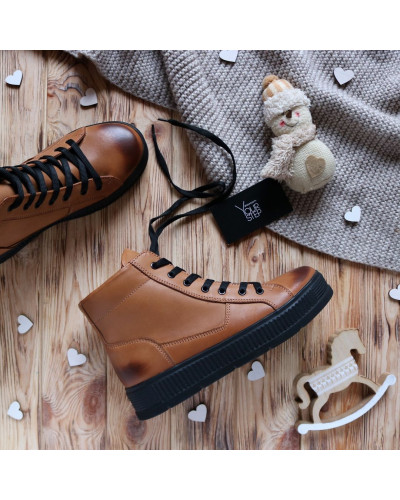 Ботинки из натуральной кожи рыжего цвета с эффектом потертости 51-3/152