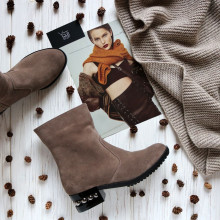 Полусапоги на каблуке из натуральной замши цвета капучино Арт. 30-4(Ir5)