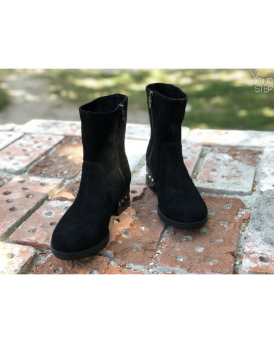 Полусапоги на каблуке из натуральной замши черного цвета Арт. 30-4(Ir5)