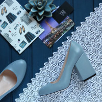 Туфли из серой кожи на устойчивом каблуке Арт. 95-1/49Ок