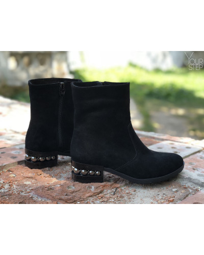 Полусапоги на каблуке из натуральной замши черного цвета Арт. 30-4(Ir5)