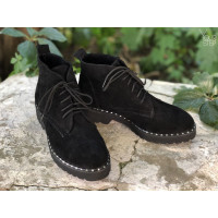 Черевики із чорної замші 12-20/235Ts(2)