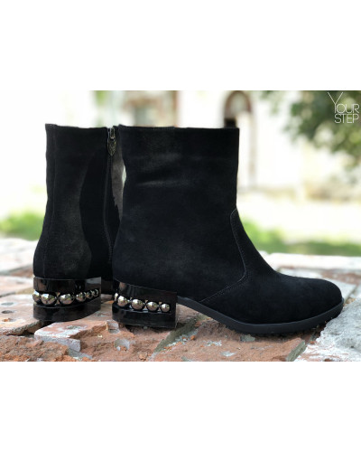 Полусапоги на каблуке из натуральной замши черного цвета Арт. 30-4(Ir5)