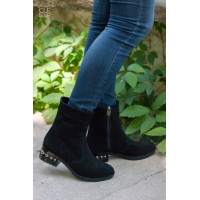 Полусапоги на каблуке из натуральной замши черного цвета Арт. 30-4(Ir5)