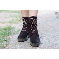 Ботинки на скрытой танкетке из бордовой замши с напылением Арт. R-3