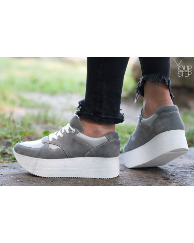 Кросівки з сірої замші Арт. 15-2/21873