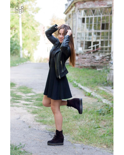 Ботинки на скрытой танкетке из бордовой замши с напылением Арт. R-3