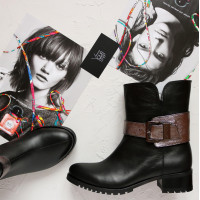 Полусапоги из черной кожи со съемной пряжкой серебряного цвета Арт. 30-2