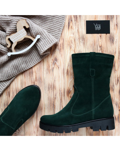 Полусапоги из зеленой замши на тракторной подошве Арт. 12-2(S2)