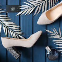 Туфлі-човники з бежевої замші Арт. 35-1/44Ок