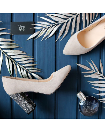 Туфлі-човники з бежевої замші Арт. 35-1/44Ок