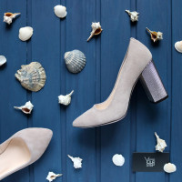 Туфлі-човники з бежевої замші Арт. 35-1/42 Serebro