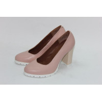 Туфли на устойчивом каблуке из кожи цвета пудры Арт. 95-1Т