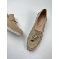 Замшевые лоферы песочного цвета на низком ходу Арт. 156-6