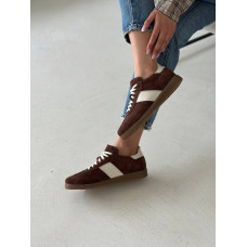 Жіночі замшеві кеди в трендовому шоколадному відтінку із смужками Арт 15-12/21918(1П)