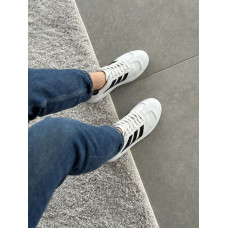 Білі шкіряні кеди з смужками — елегантність і комфорт у кожному кроці! Арт. 15-10-0136