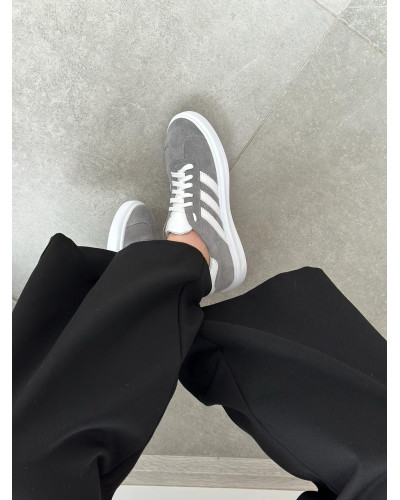 Сірі замшеві кеди з білими шнурівками — ваш ідеальний вибір (Арт. 15-10-0136)