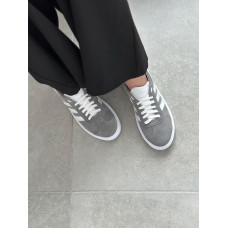 Сірі замшеві кеди з білими шнурівками — сучасний стиль і максимальний комфорт! Арт. 15-10-0136