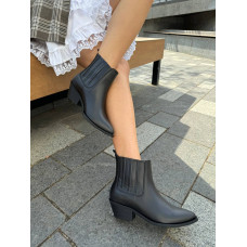 Чорні шкіряні ковбойки — стильний вибір для впевнених жінок! Арт. 10140-3