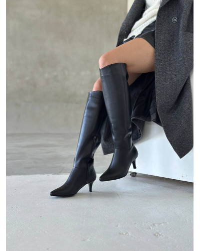 Жіночі чорні шкіряні чоботи на шпильці (Арт. 657‑14)