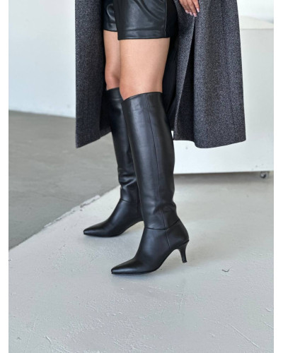 Жіночі чорні шкіряні чоботи на шпильці (Арт. 657‑14)
