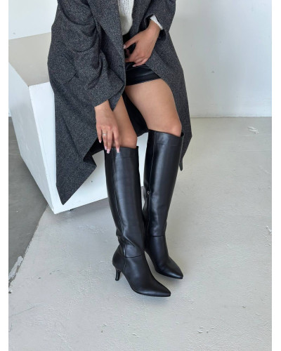 Жіночі чорні шкіряні чоботи на шпильці (Арт. 657‑14)