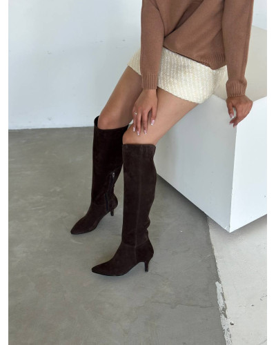 Жіночі замшеві чоботи в шоколадному кольорі на шпильці (Арт. 657‑14)